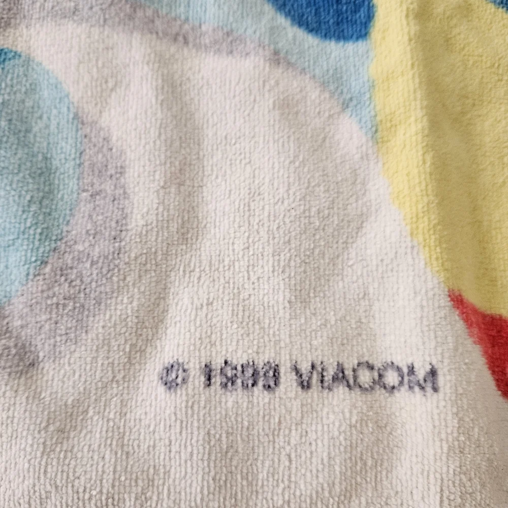 Blues Clues Backyard Kids' Beach Towel with Playful Dog & Ball 1999 Vintage